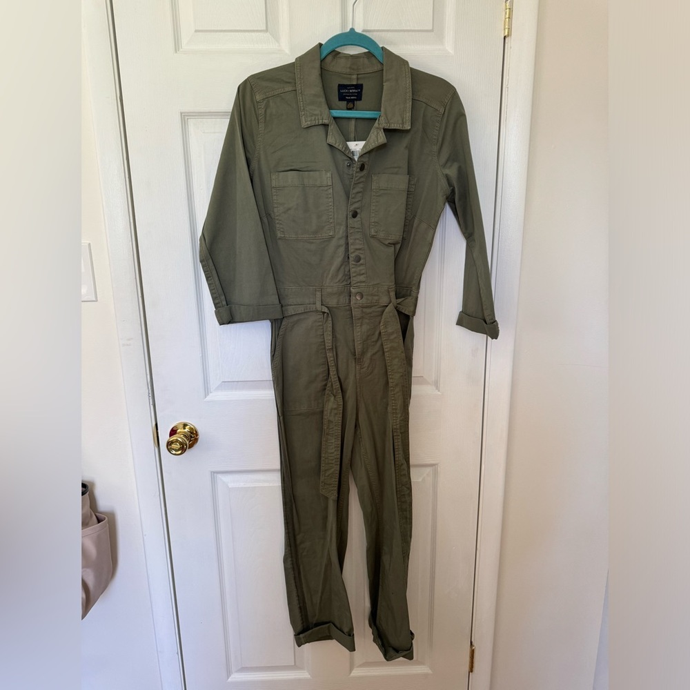NWT Lucky brand jumpsuit. Olive khaki. Size 27